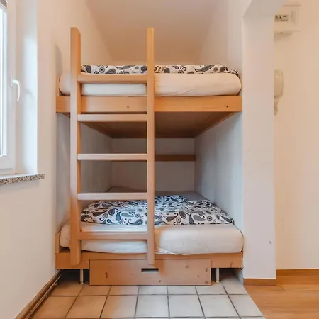 Holger By Interhome Апартаменты Целль-ам-Зе